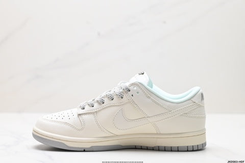 Nike SB Dunk Low Ape Head Collaboration Slam Dunk Series Basketball Shoes Comfortable casual sneakers for men