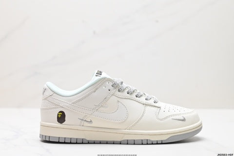 Nike SB Dunk Low Ape Head Collaboration Slam Dunk Series Basketball Shoes Comfortable casual sneakers for men