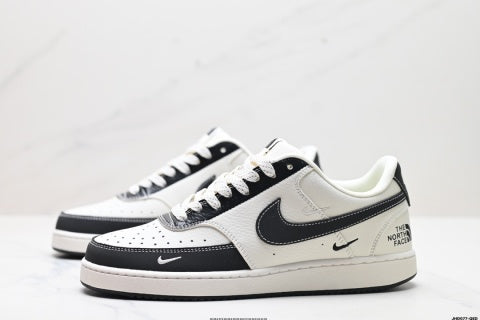 Nike SB Dunk Low The North Face Collaboration Sneakers  Men's and women's shoes, couple style, summer sports shoes