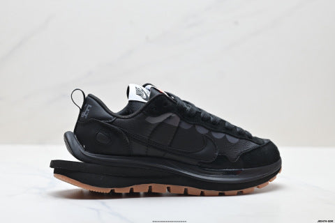 Nike Ldwaffle / Sacai  sneakers men's and women's casual breathable running shoes