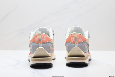 Nike Ldwaffle / Sacai  sneakers men's and women's casual and comfortable running shoes