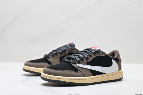 Nike Air Jordan 1 Travis Scott Collaboration Basketball Shoes Comfortable and casual low-top sneakers for men and women