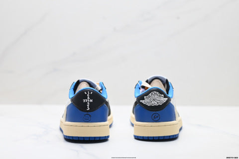 Nike Air Jordan 1 Travis Scott Collaboration Low-Top Sneakers Breathable and non-slip casual shoes for men and women, sports shoes