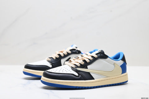 Nike Air Jordan 1 Travis Scott Collaboration Low-Top Sneakers Breathable and non-slip casual shoes for men and women, sports shoes
