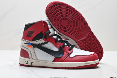 Nike Air Jordan 1 Retro High OG athletic basketball shoes Anti-slip high-top sneakers for men and women