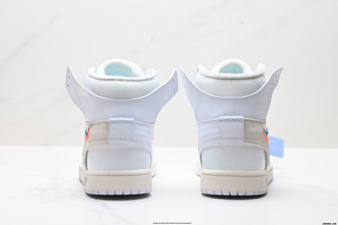 Nike Air Jordan 1 Retro High OG athletic basketball shoes Anti-slip casual sports shoes for men and women
