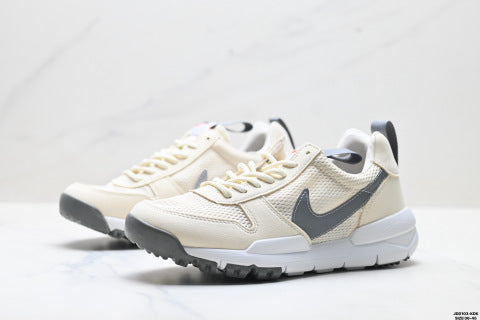 Nike Craft Mars Yard 2.0 Collaboration Astronaut athletic running shoes Versatile casual men's and women's shoes
